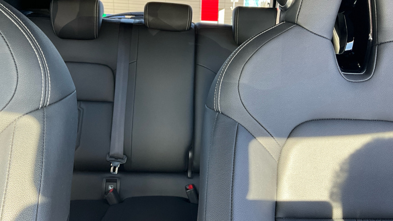 Nissan Juke 1.0 DiG-T 114 Tekna 5dr DCT Petrol Hatchback